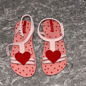 Ipanema Kids Heart Sandals - Pink and Red